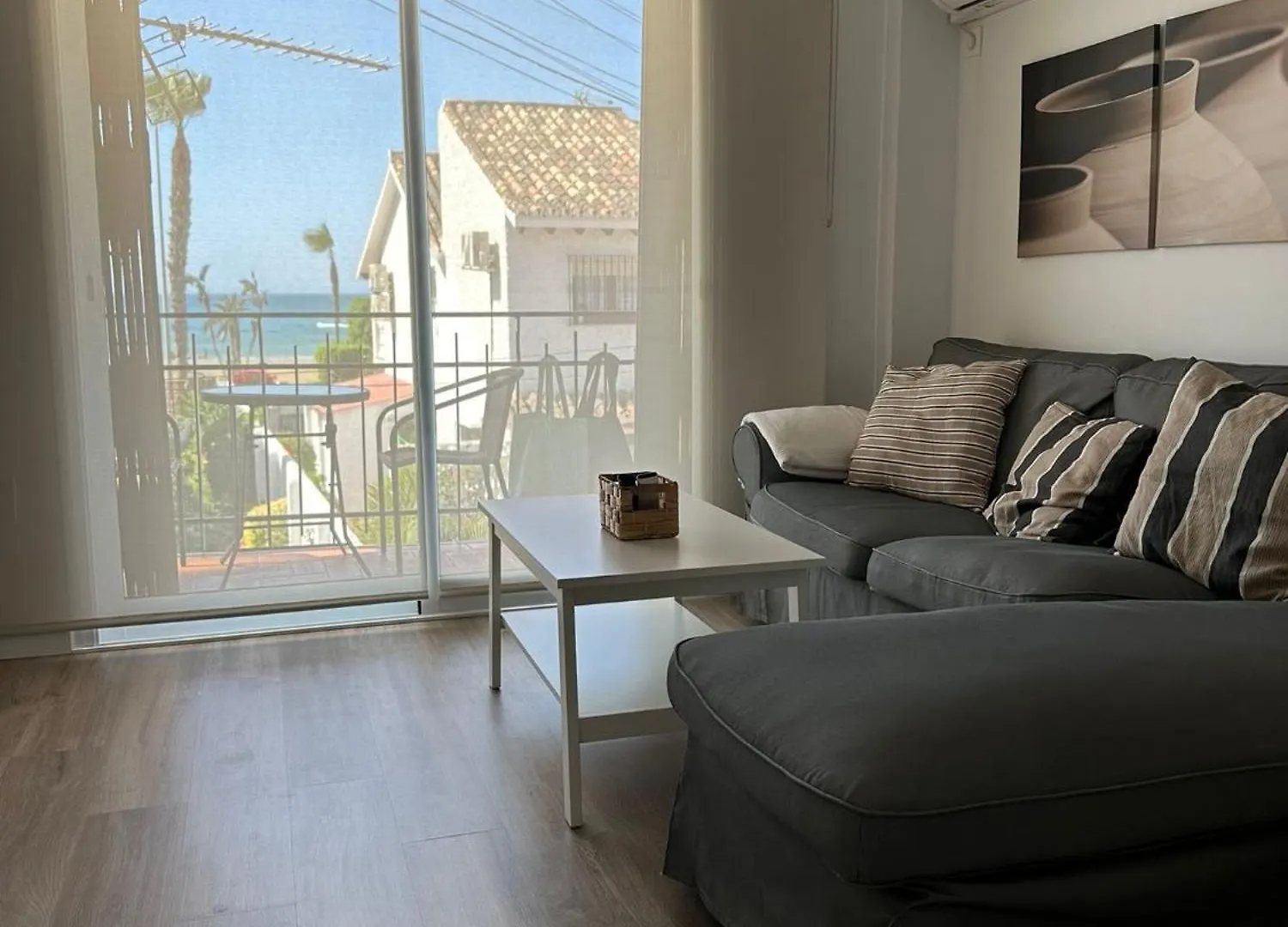 Heliades Apartment La Cala Del Moral Spain